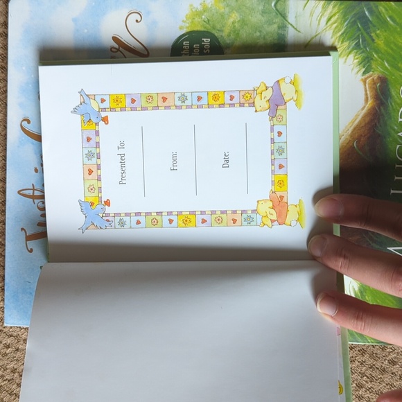 Set of two Christian Childrens Books - Picture 2 of 6